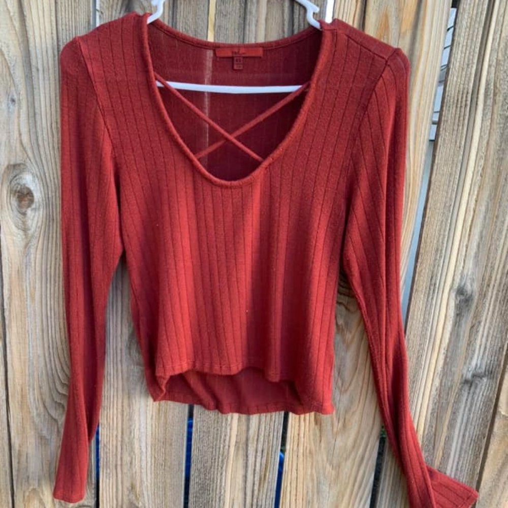 Red By BKE Red Women's Long Sleeve Shirt